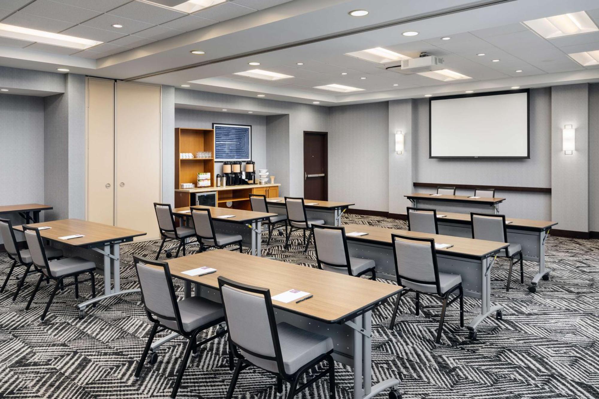 Hyatt Place Canton Lake Cable Extérieur photo