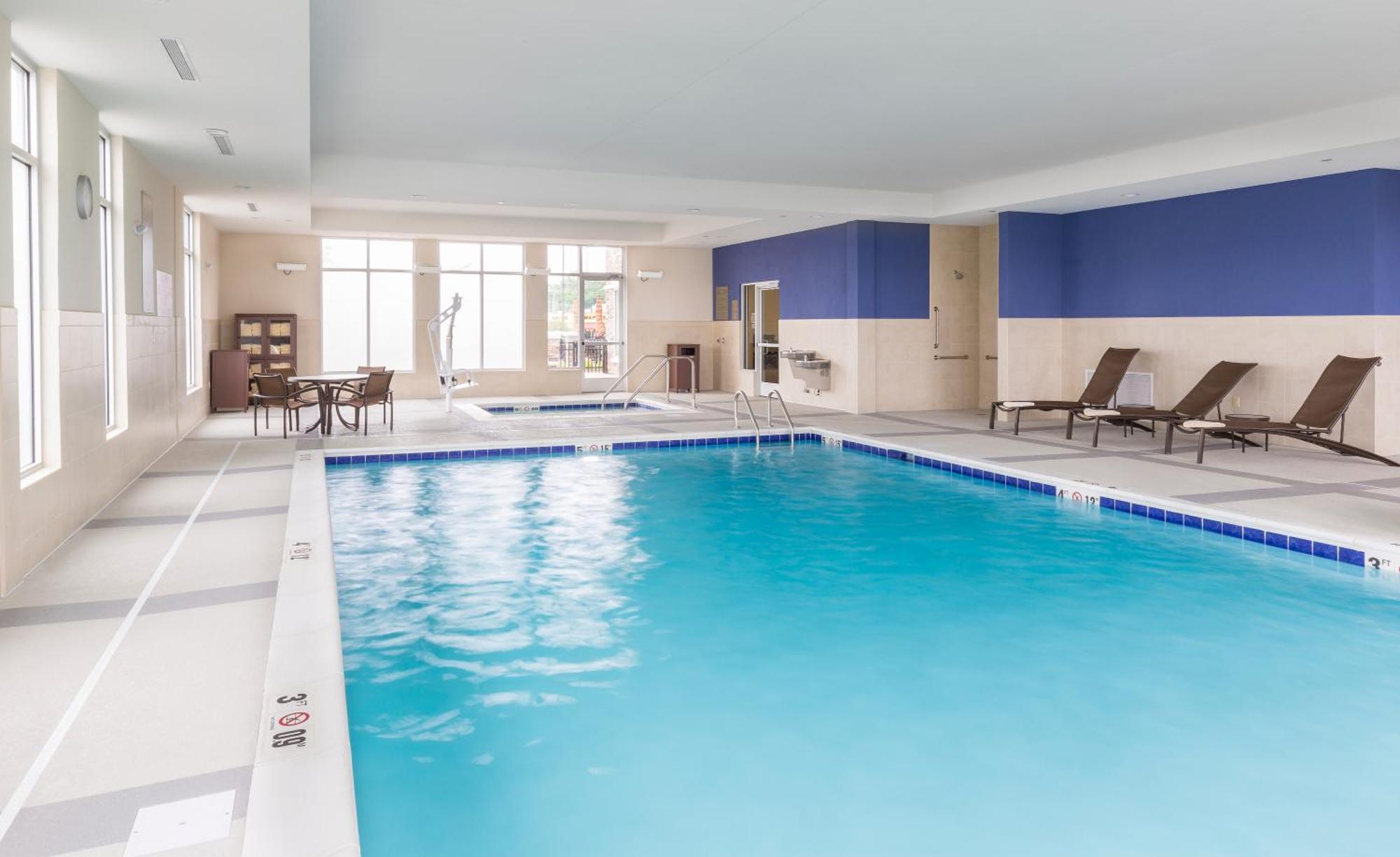 Hyatt Place Canton Lake Cable Extérieur photo